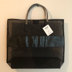 Burberry Bags - New Burberry Fragrance Bag Burberry Bags - New Burberry Fragrance Bag